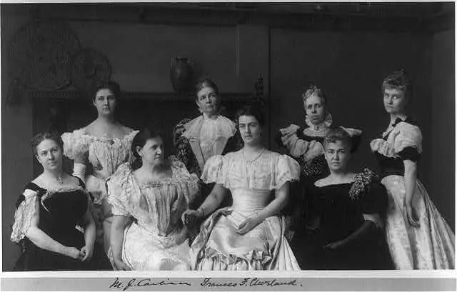 [Mrs. Frances F. Cleveland and wives of members of Cleveland Cabinet…, 1897