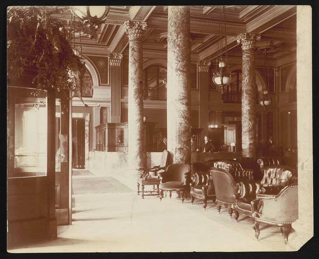 [Lobby of the Willard Hotel, Washington, D.C.], Washington D.C., 1904