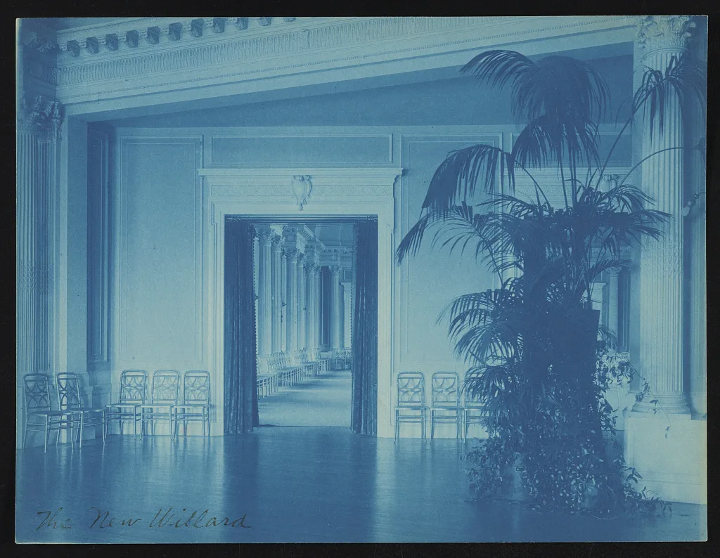 [Ballroom in the Willard Hotel, Washington, D.C.], Washington D.C., 1904