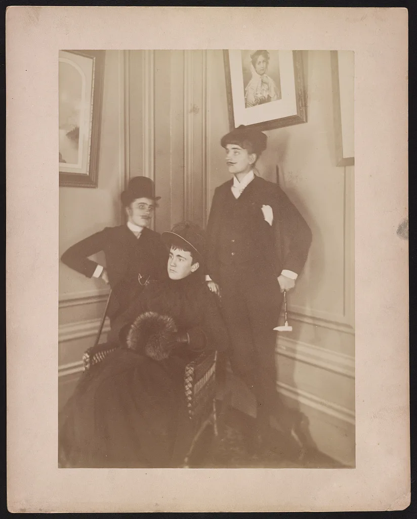 [Frances Benjamin Johnston, full lgth., standing, in costume, wearing…, 1890