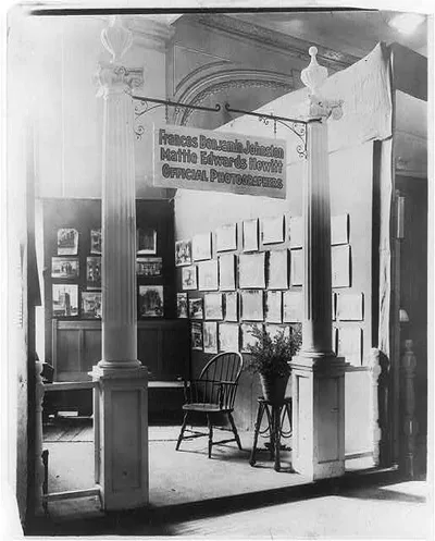 Photograph from 1910: [Exhibit display area for architectural…