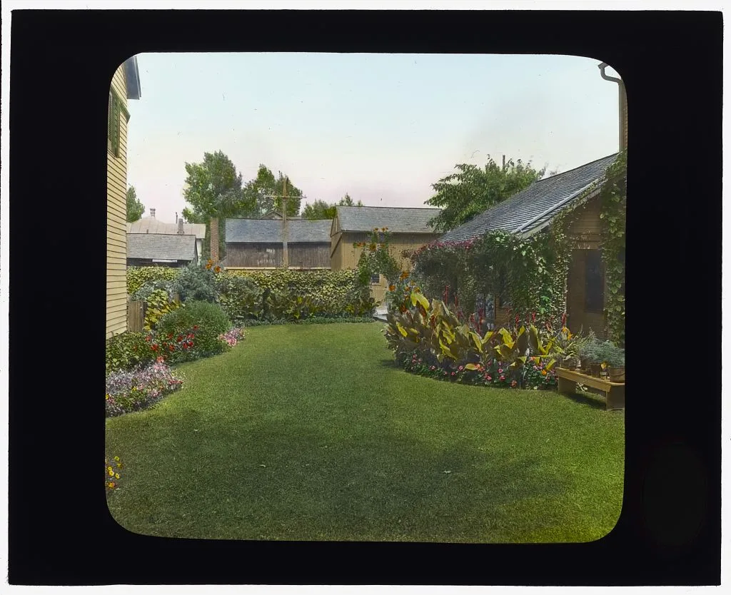 [National Cash Register Company, Dayton, Ohio. Worker house gardens…, Ohio, Dayton, 1905