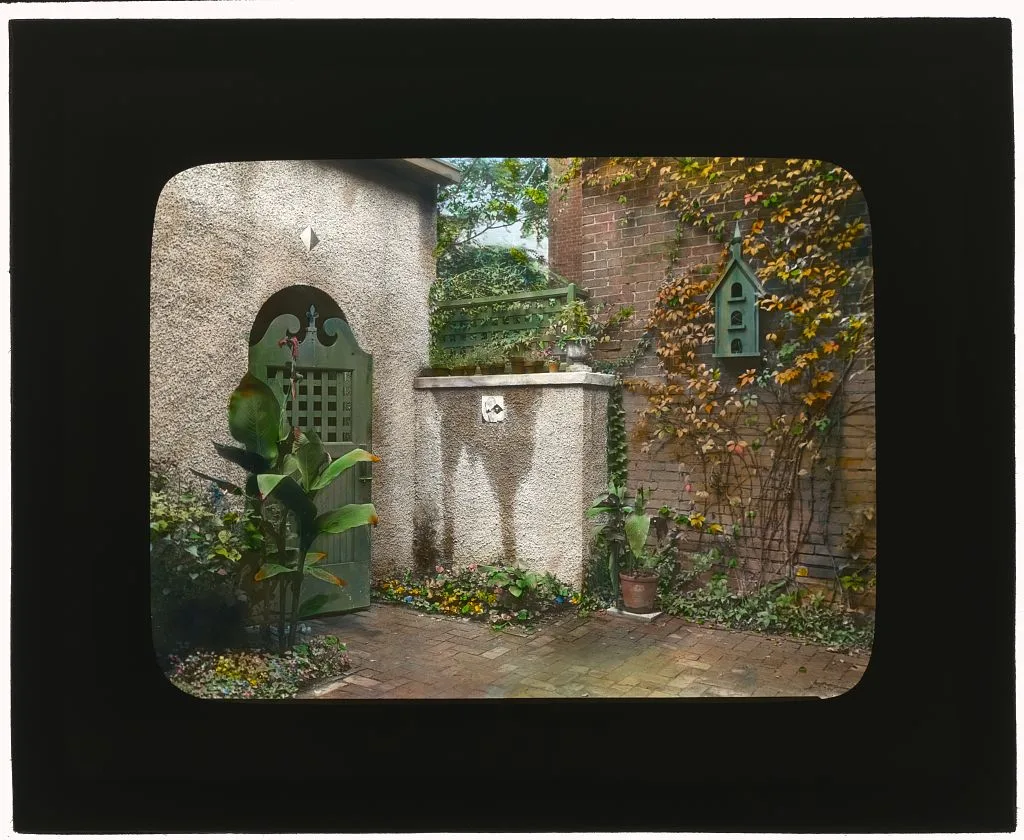 [William Windom house, 1723 de Sales Place, Washington, D.C. Gate], Washington D.C., 1925