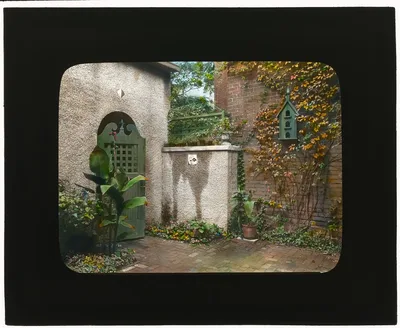 [William Windom house, 1723 de Sales Place, Washington, D.C. Gate], Washington D.C., 1925