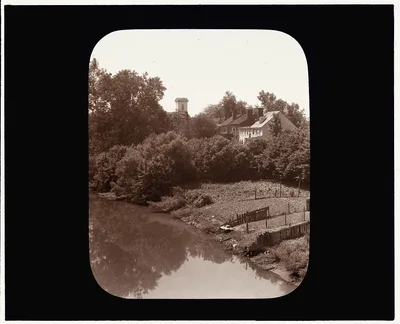 [Houses on Water Street, from the bridge, Fredericksburg, Virginia], Virginia, Fredericksburg, 1927