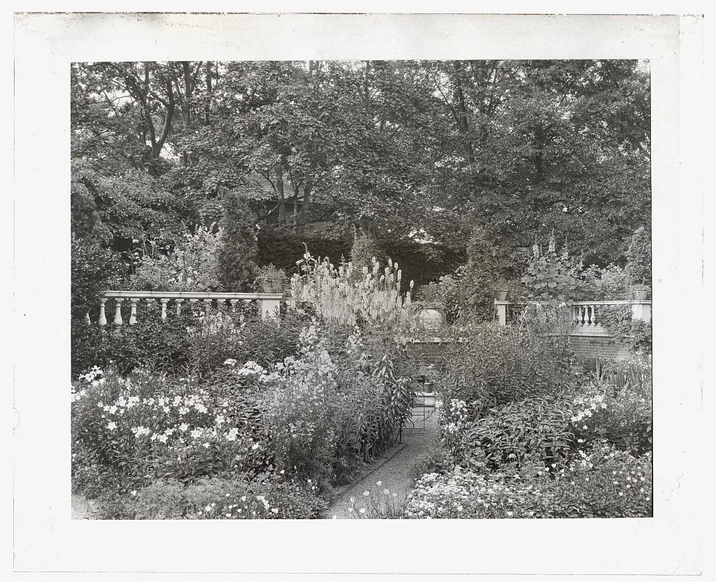 [Dudley Leavitt Pickman, Jr., house, 213 Hale Street, Beverly,…, Massachusetts, Beverly, 1926