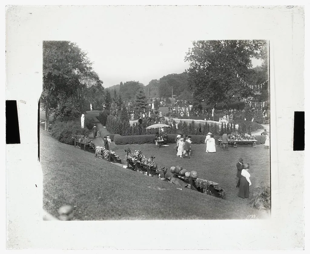 [Hartsdale Train Station, Hartsdale, Bronx, New York. Garden party], Hartsdale, New York, 1919