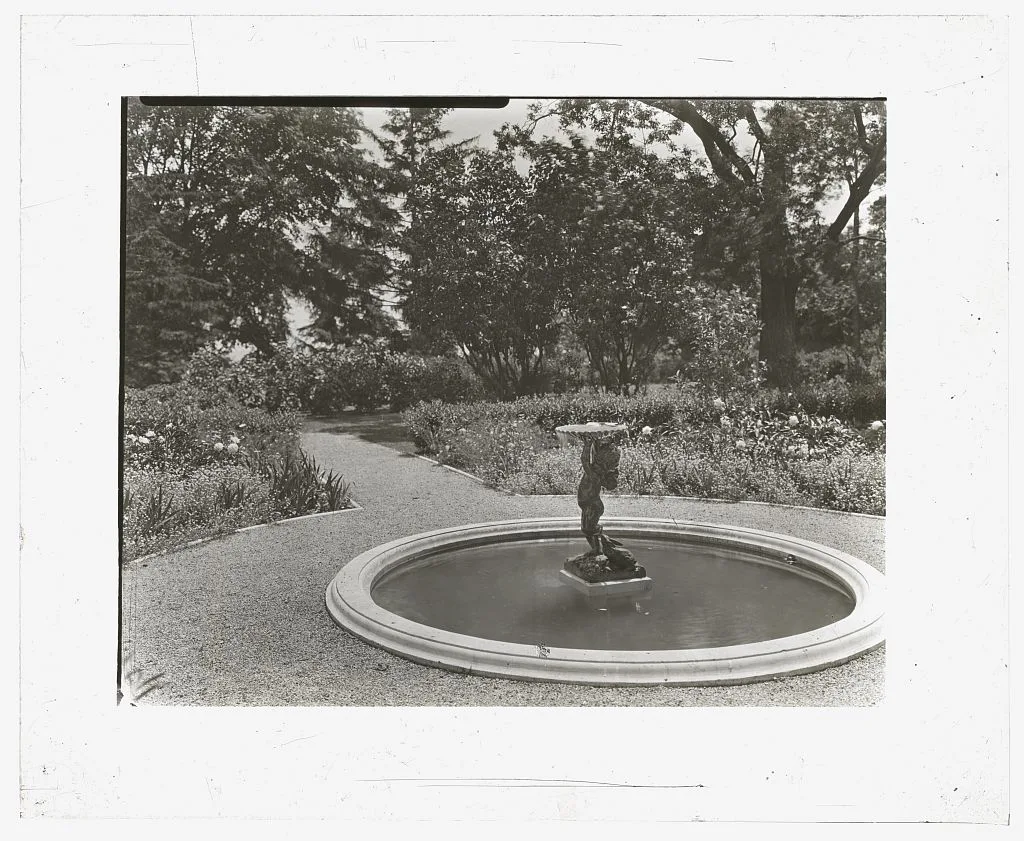["Lake Terrace," John Stoughton Newberry Jr. house, 99 Lake Shore…, Grosse Pointe Farms, Michigan, 1917