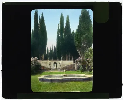[Villa Falconieri, Frascati, Lazio, Italy. Fountain], Frascati, Italy, 1925