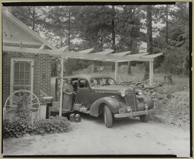 Frances B. Johnston at the Wheel Inn, Morganton, N.C, North Carolina, 1938