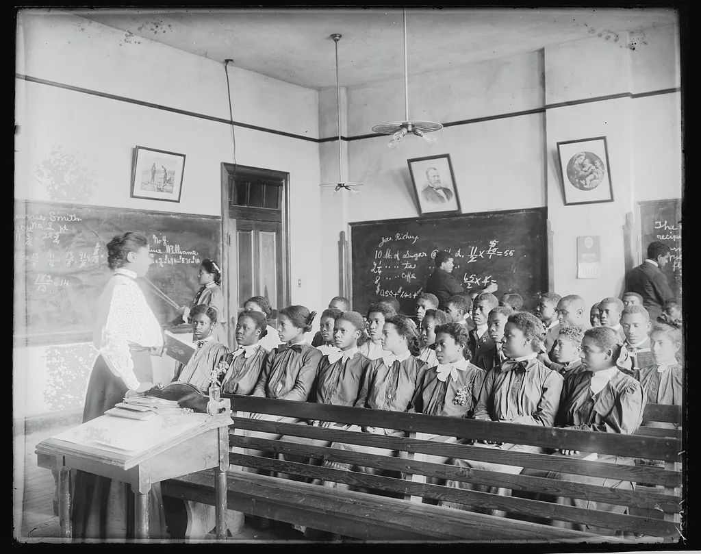 [Mathematics class at Tuskegee Institute, 1906], Alabama, Tuskegee